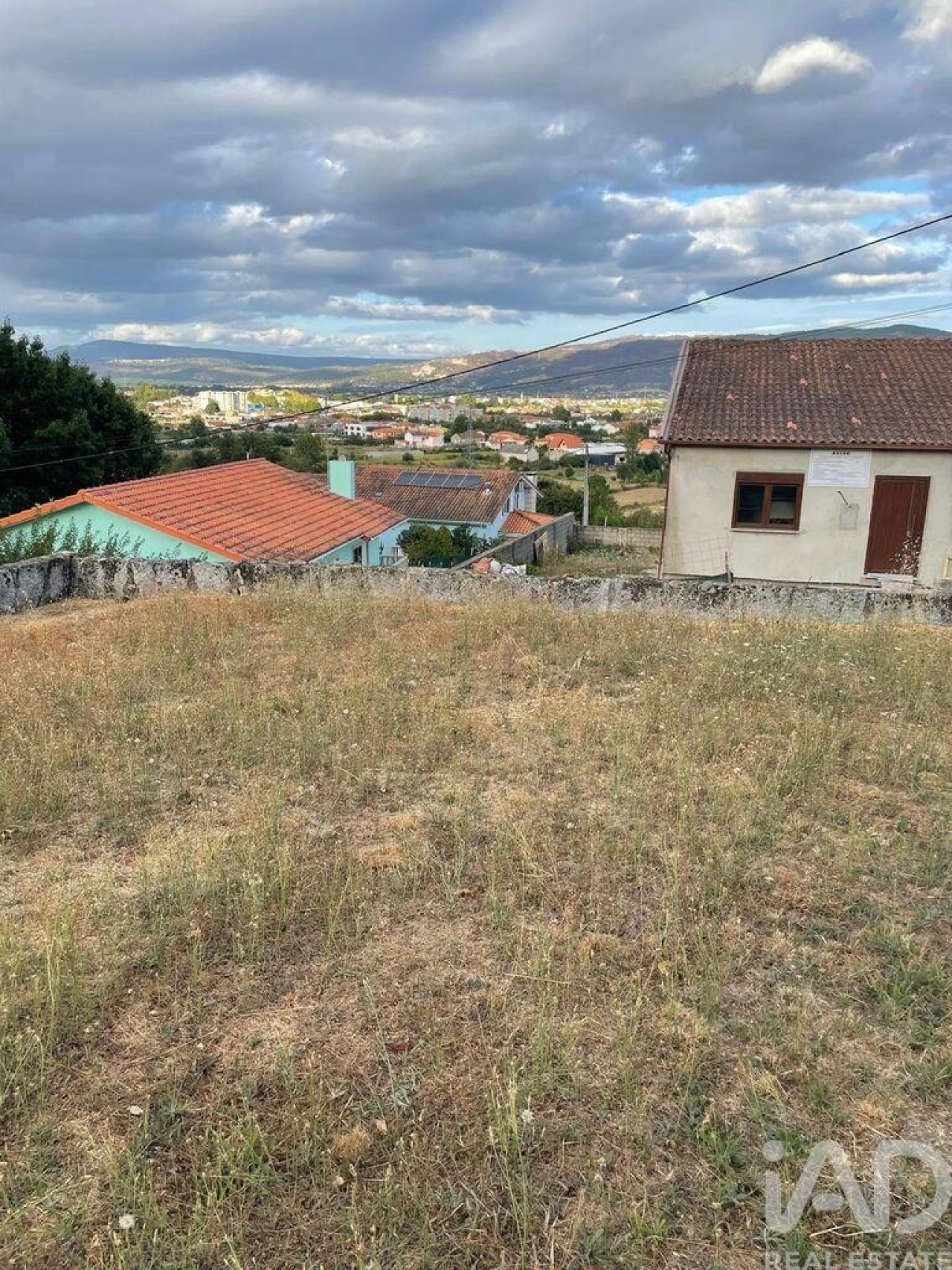 Moradia T4 para Venda em Calvão e Soutelinho da Raia Foto 17