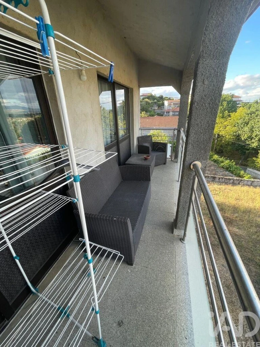 Moradia T4 para Venda em Calvão e Soutelinho da Raia Foto 2