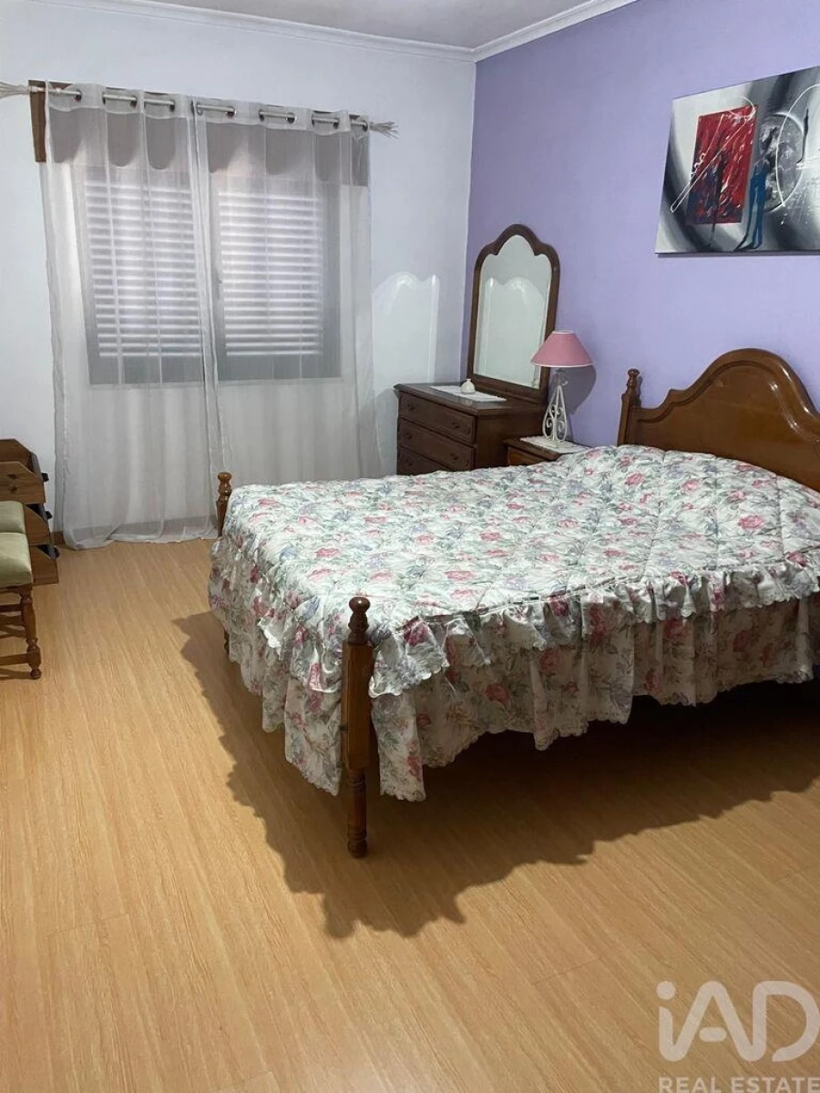 Moradia T4 para Venda em Calvão e Soutelinho da Raia Foto 7