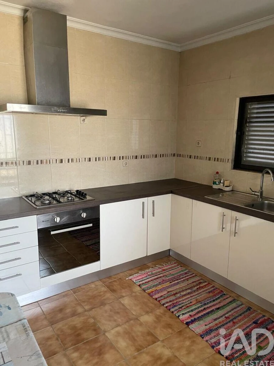 Moradia T4 para Venda em Calvão e Soutelinho da Raia Foto 11