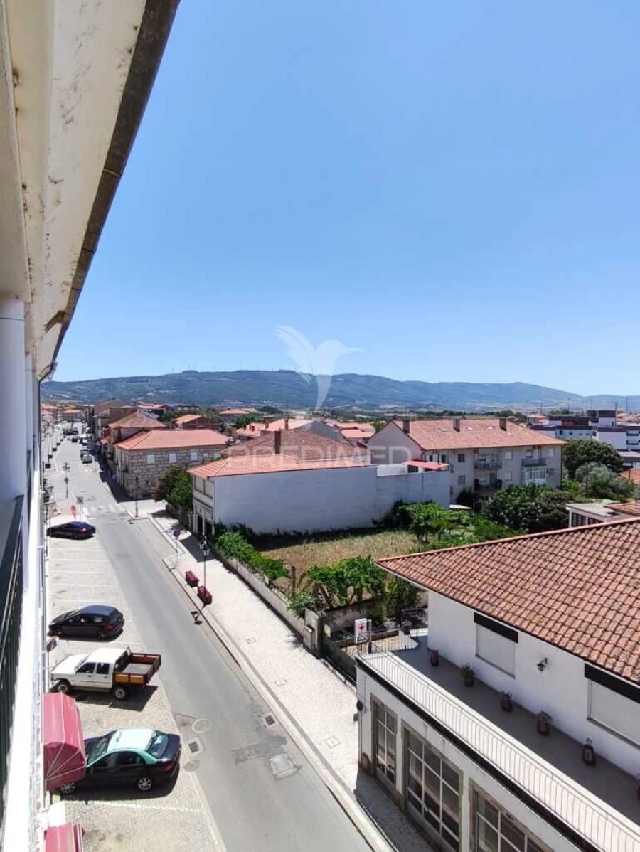 Apartamento T1 para Venda em Macedo de Cavaleiros Foto 3