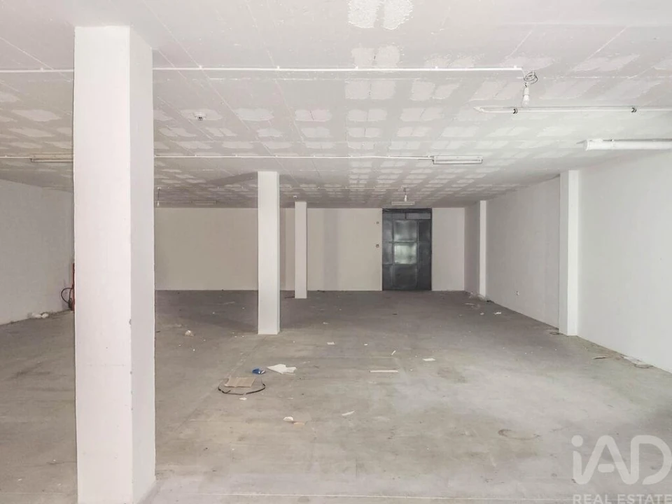 Loja para Venda em Marinha Grande Foto 7