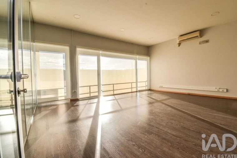 Loja para Venda em Marinha Grande Foto 3