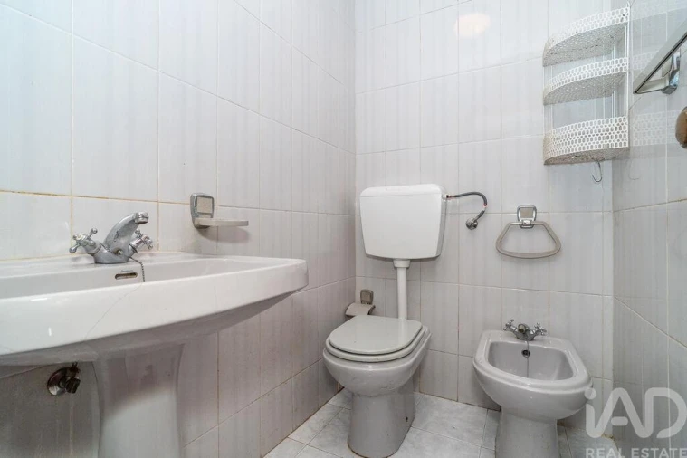 Apartamento T3 para Venda em Buarcos Foto 13