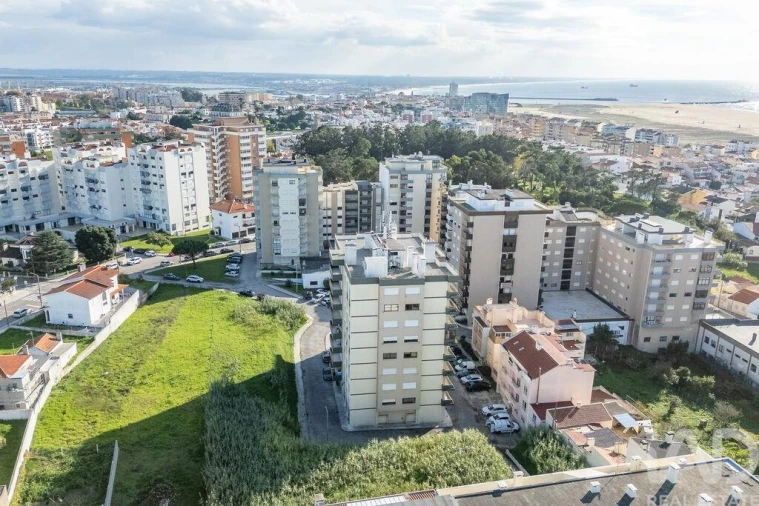 Apartamento T3 para Venda em Buarcos Foto 22