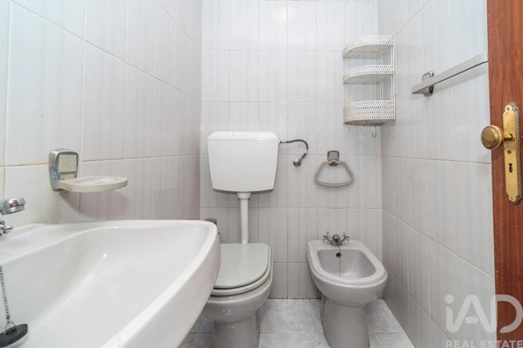 Apartamento T3 para Venda em Buarcos Foto 10