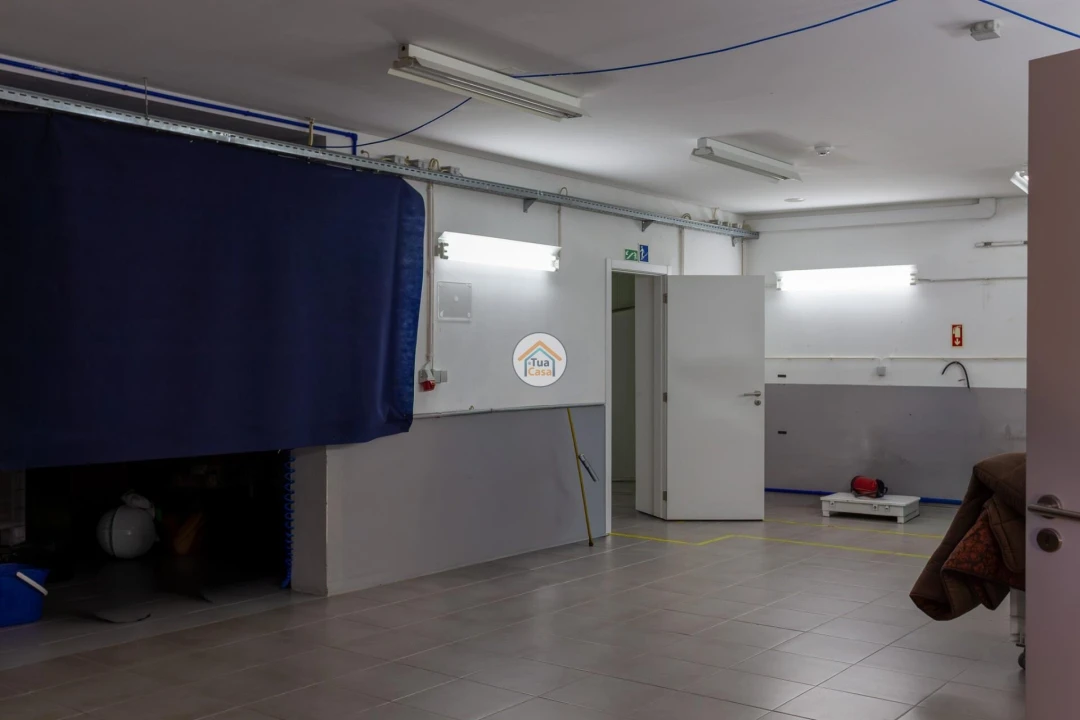 Moradia T5 para Venda em Moure Foto 44