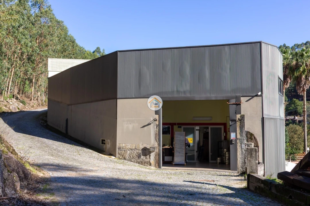 Moradia T5 para Venda em Moure Foto 42