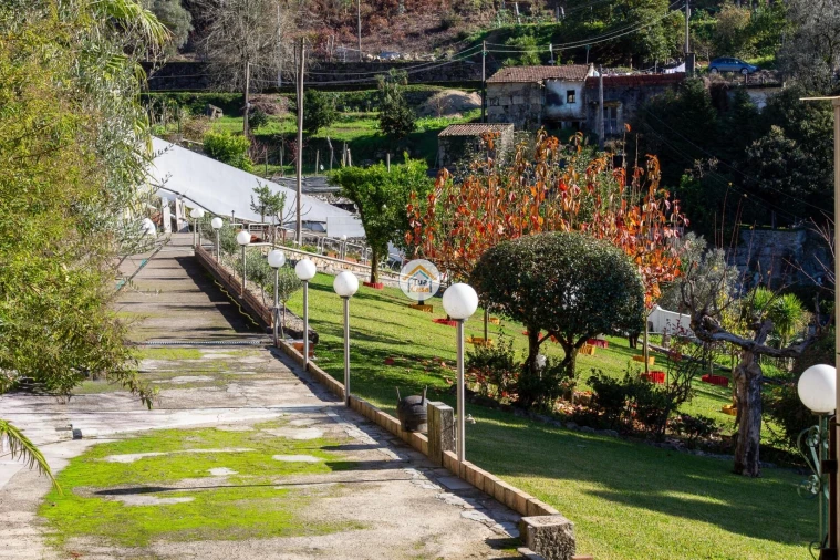 Moradia T5 para Venda em Moure Foto 11