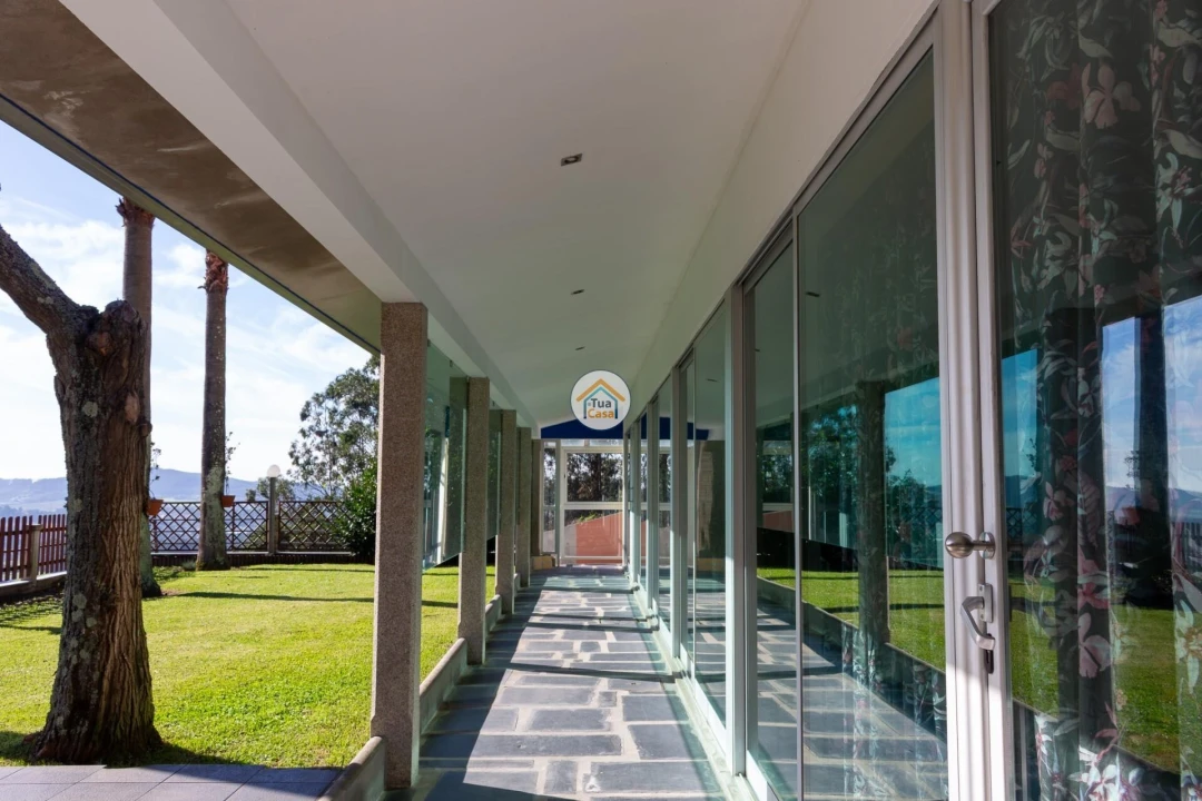 Moradia T5 para Venda em Moure Foto 5