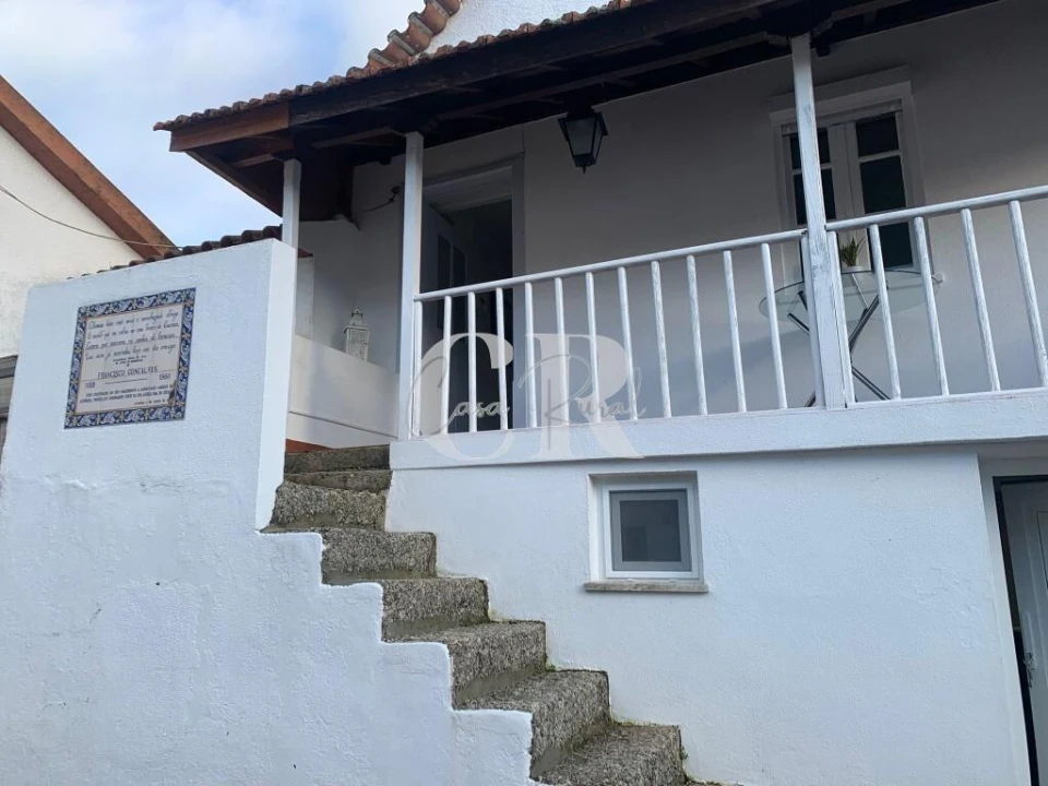 Moradia T2 para Venda em Mouronho Foto 2