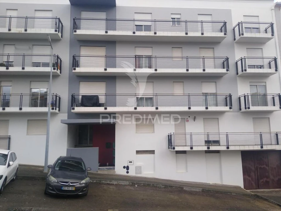 Apartamento T4 para Venda em Ribeira de Nisa e Carreiras Foto 1