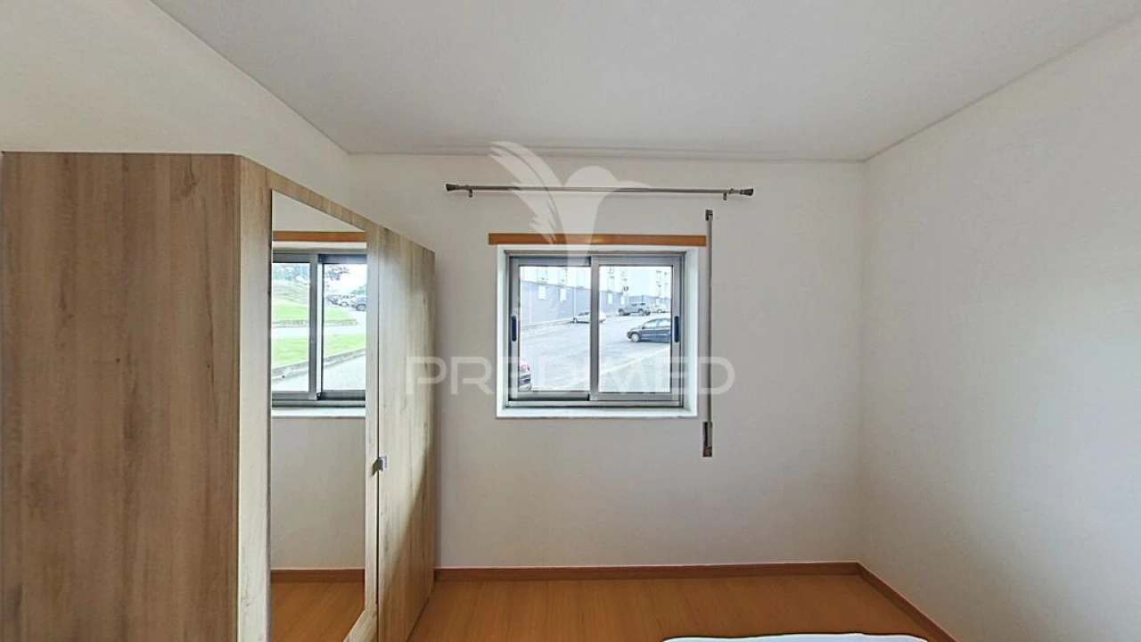 Apartamento T4 para Venda em Ribeira de Nisa e Carreiras Foto 10