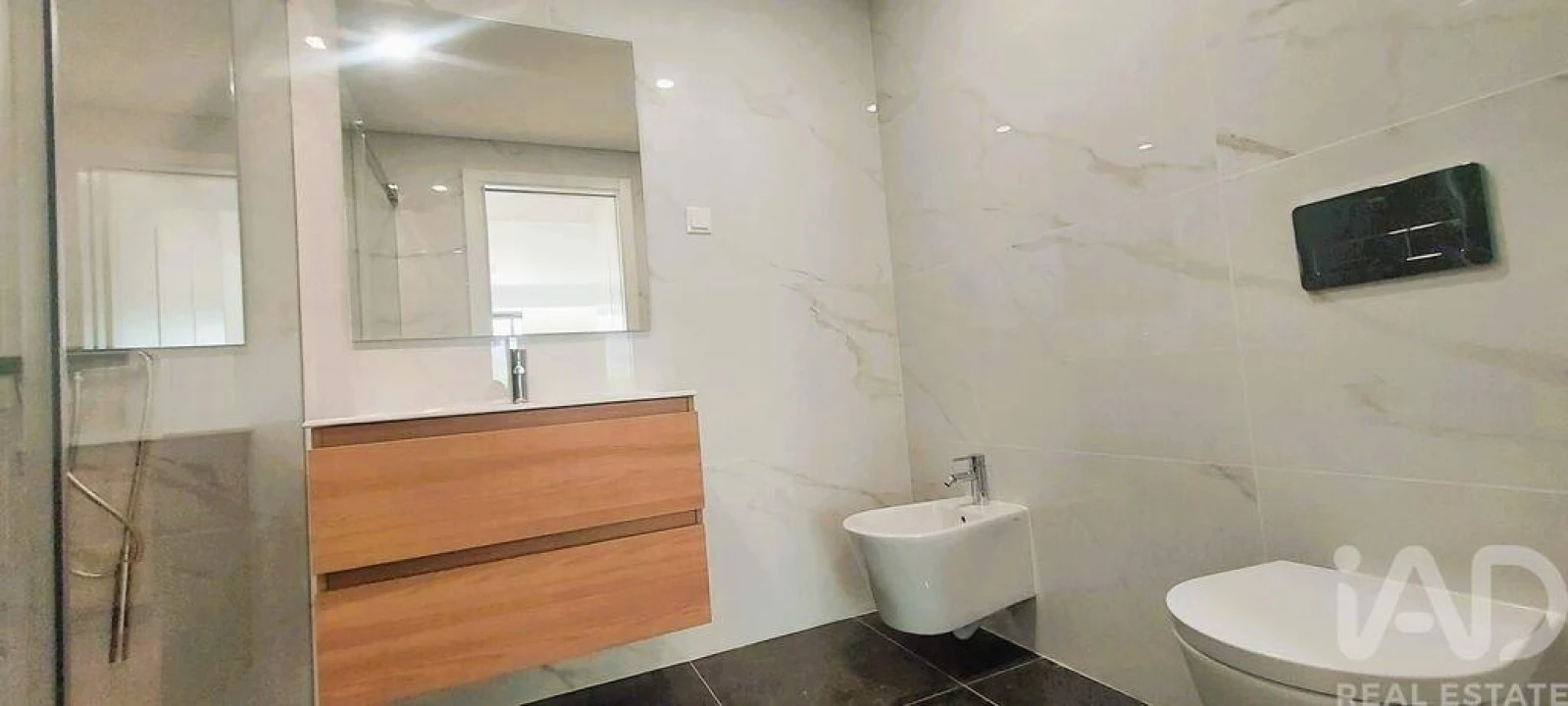 Apartamento T2 para Venda em Albufeira e Olhos de Água Foto 9