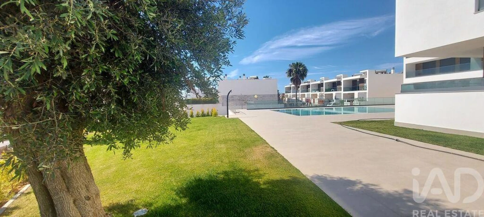 Apartamento T2 para Venda em Albufeira e Olhos de Água Foto 13