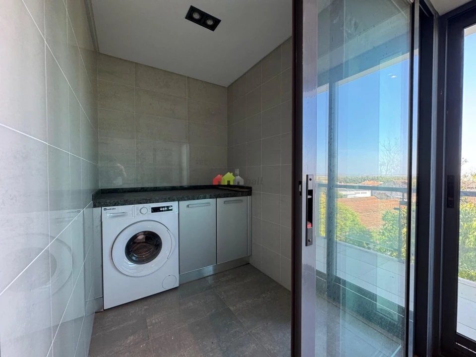 Apartamento T4 para Venda em Beja (Santiago Maior e São João Baptista) Foto 28