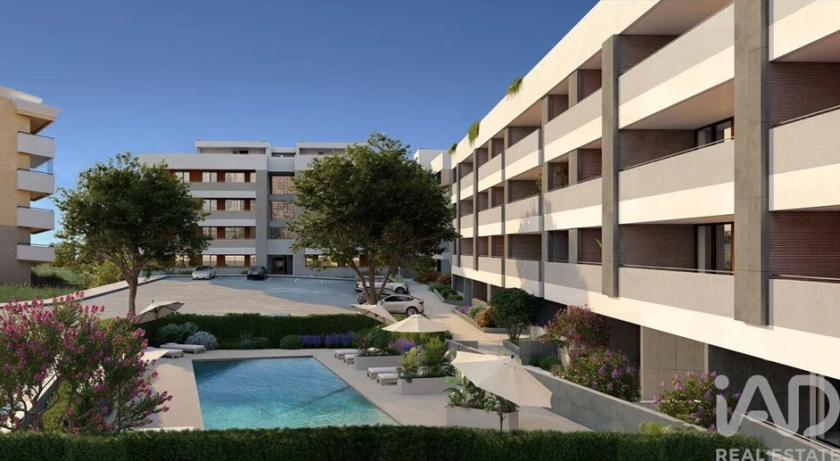 Apartamento T1 para Venda em Lagos (São Sebastião e Santa Maria) Foto 1