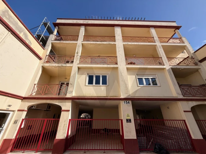 Escritório para Arrendamento em São Domingos de Rana Foto 13