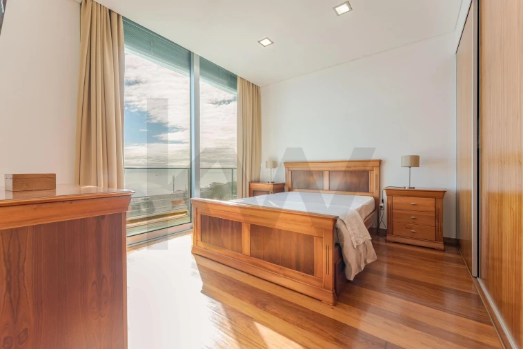 Moradia T3 para Venda em Santa Cruz Foto 38