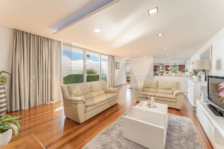 Moradia T3 para Venda em Santa Cruz Foto 19