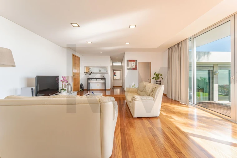 Moradia T3 para Venda em Santa Cruz Foto 25