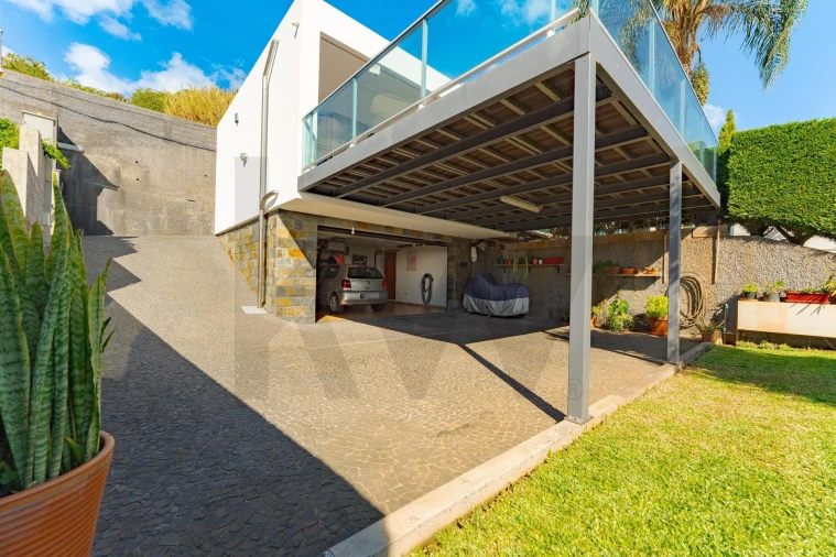 Moradia T3 para Venda em Santa Cruz Foto 13