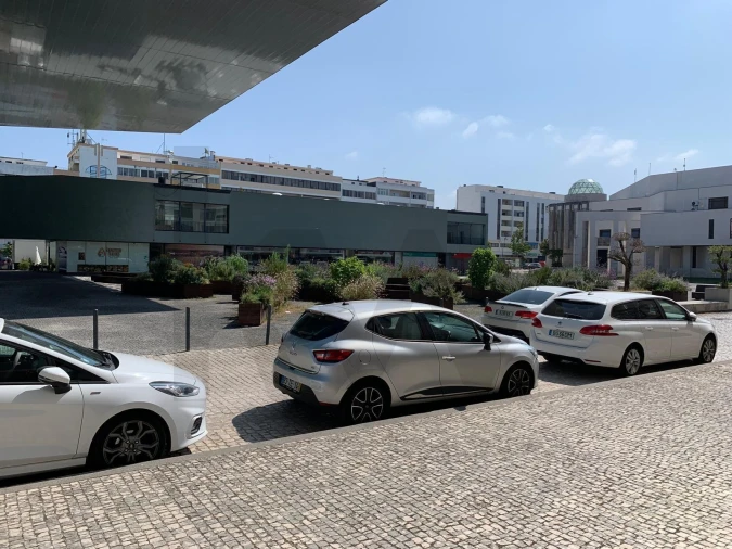 Loja para Arrendamento em Ílhavo (São Salvador) Foto 2