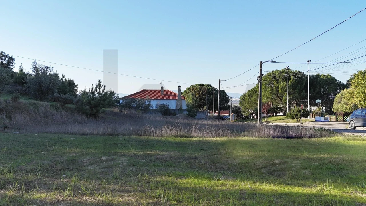 Terreno para Venda em Carregueira Foto 12