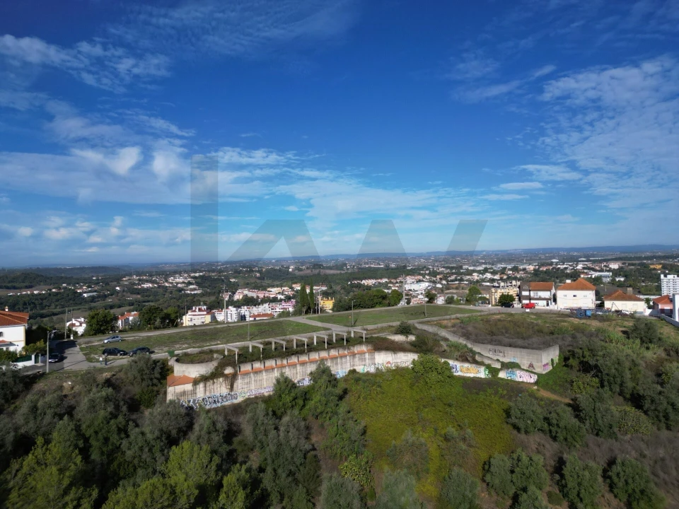 Terreno para Venda em Romeira e Várzea Foto 7
