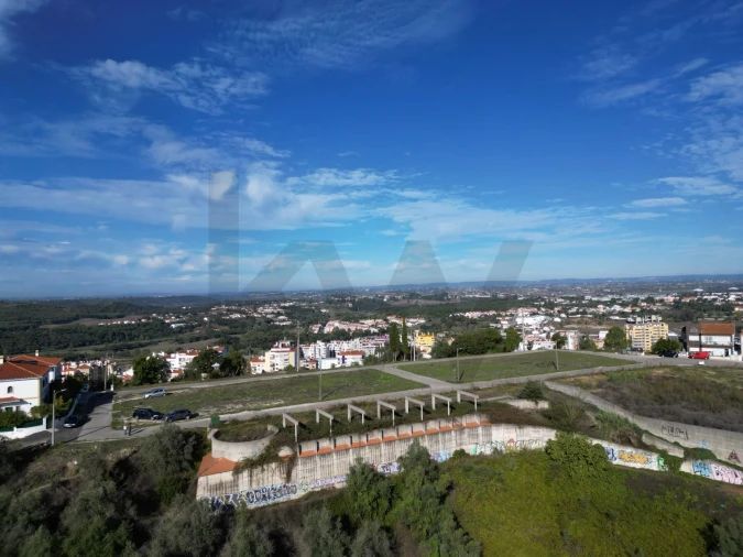 Terreno para Venda em Romeira e Várzea Foto 8