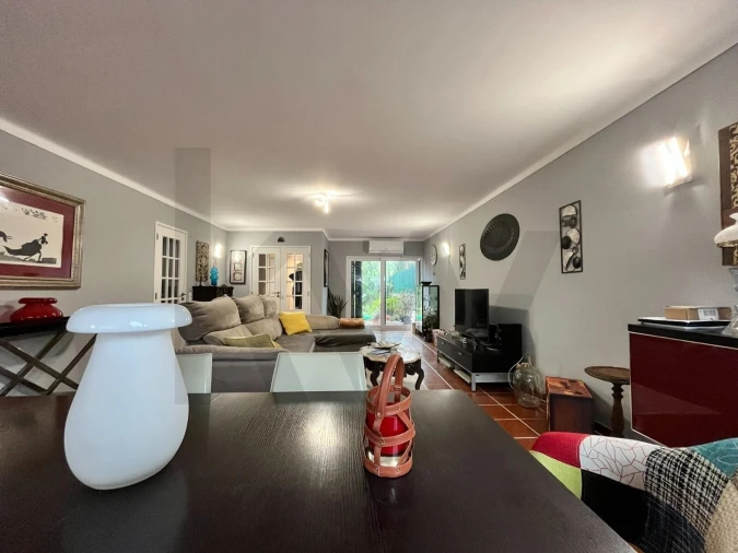 Moradia T3 para Venda em Sesimbra (Castelo) Foto 7