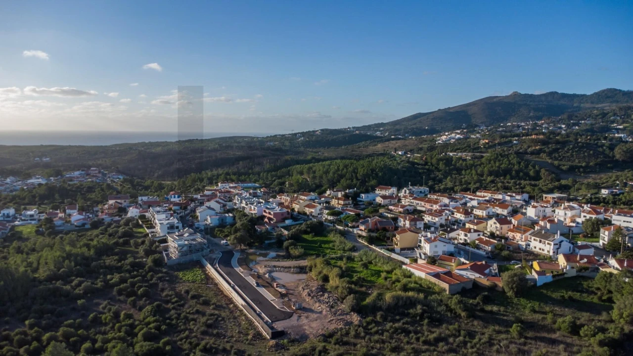 Terreno para Venda em Alcabideche Foto 14