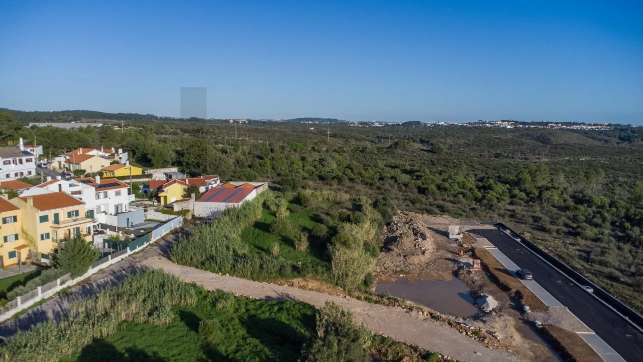 Terreno para Venda em Alcabideche Foto 1