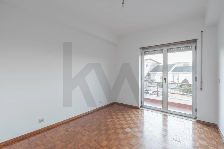 Apartamento T4 para Venda em Lourosa Foto 19