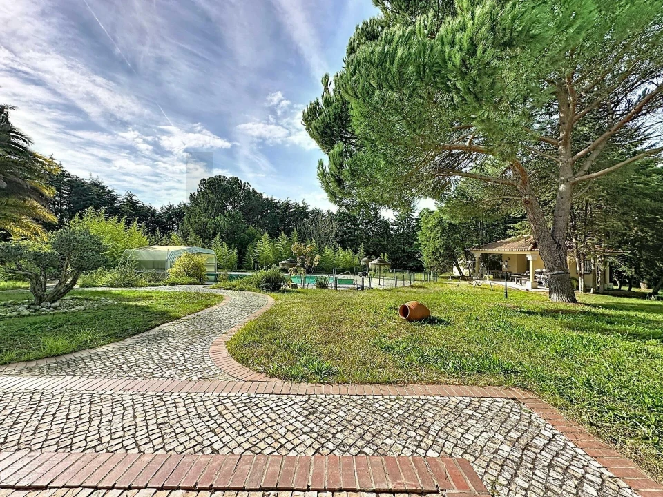 Moradia T4 para Venda em Santo Estêvão Foto 87