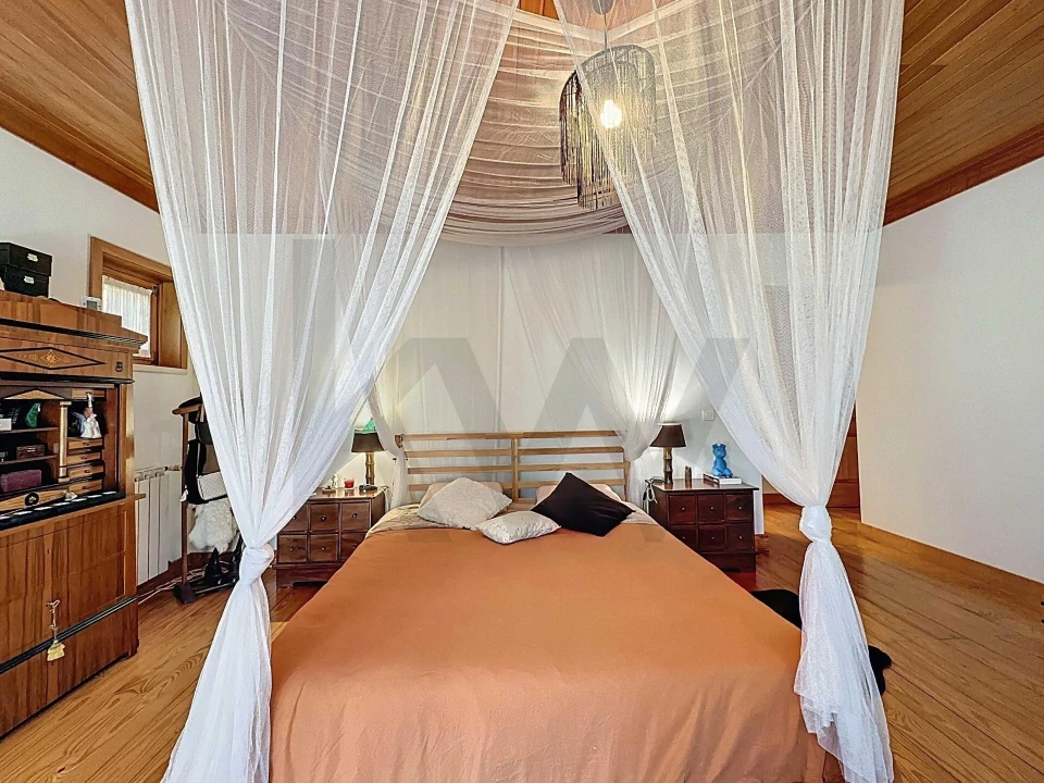 Moradia T4 para Venda em Santo Estêvão Foto 59