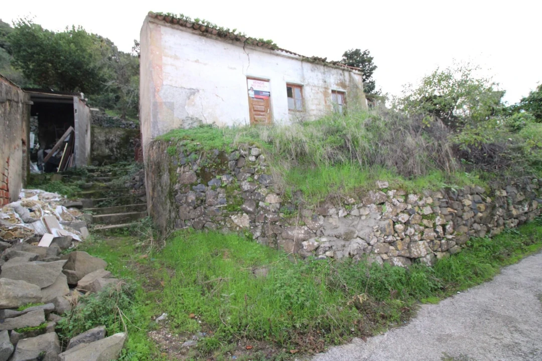 Moradia para Venda em Santo Quintino Foto 13