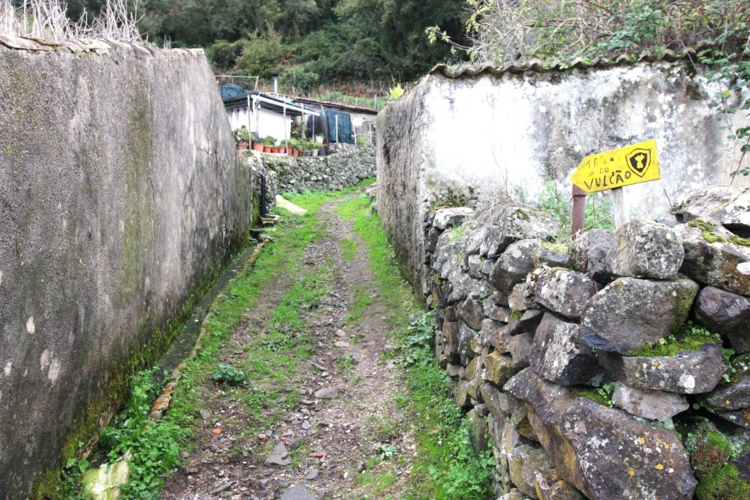 Moradia para Venda em Santo Quintino Foto 29