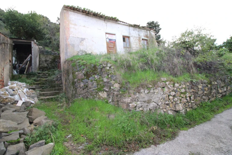 Moradia para Venda em Santo Quintino Foto 13