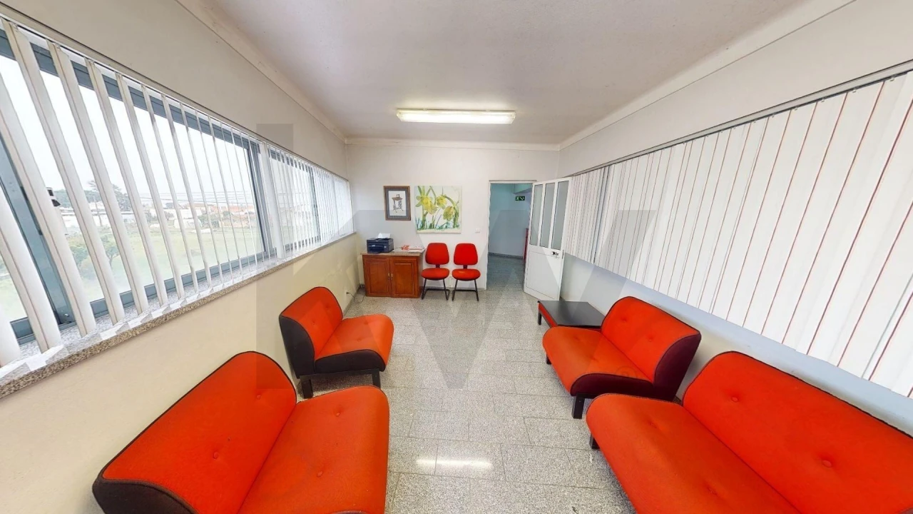 Negócio para Venda em Carriço Foto 15