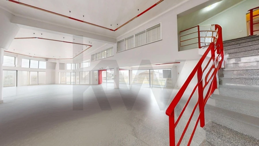 Negócio para Venda em Carriço Foto 11