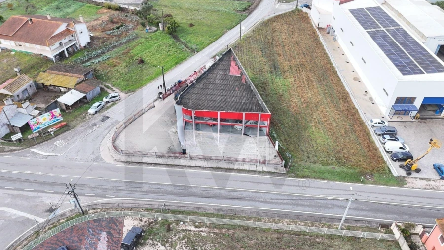 Negócio para Venda em Carriço Foto 3