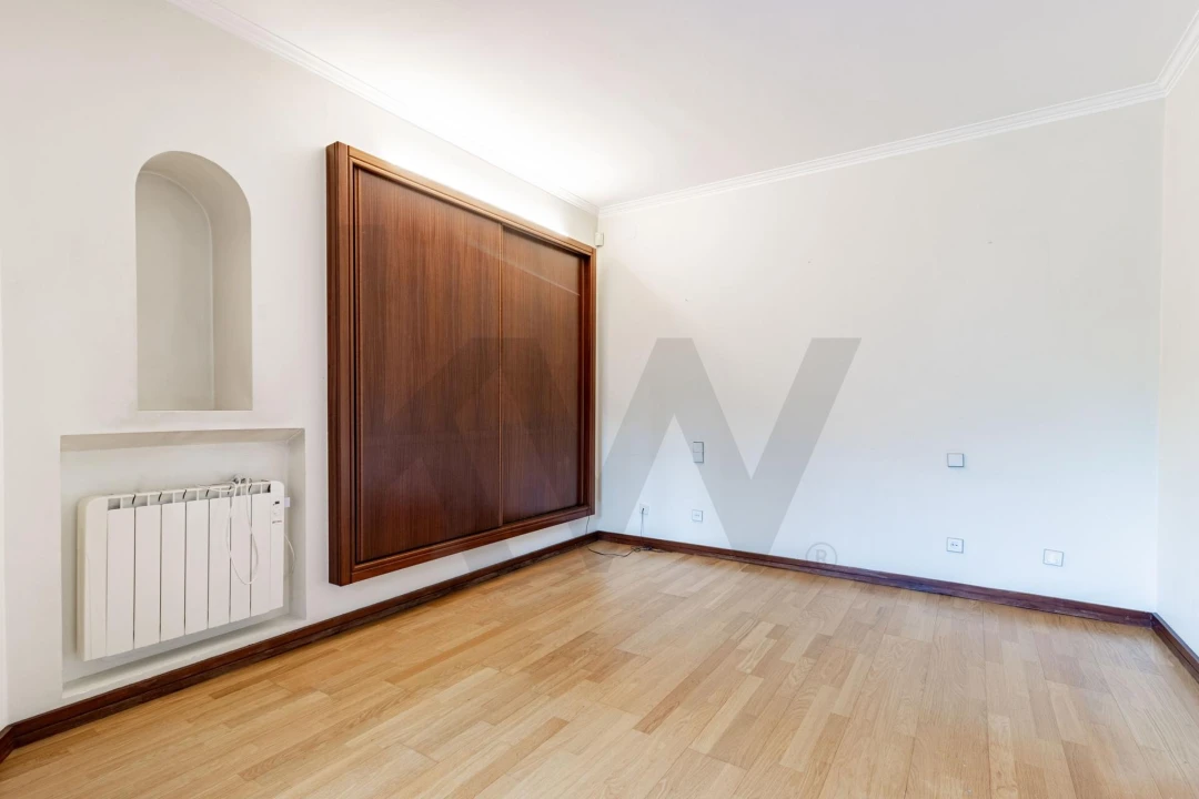 Moradia T4 para Venda em São João da Madeira Foto 25