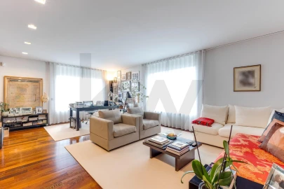 Moradia T5 para Venda em Aldoar, Foz do Douro e Nevogilde