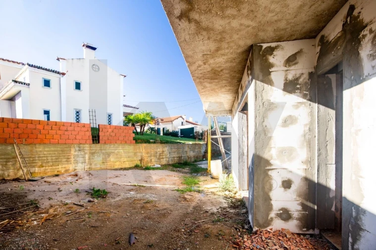 Moradia T4 para Venda em Ericeira Foto 14