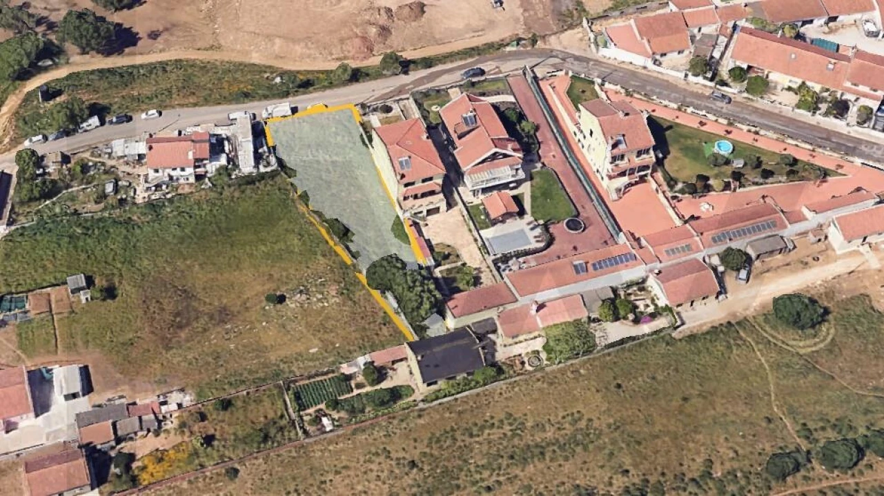 Terreno para Venda em Algueirão-Mem Martins Foto 1