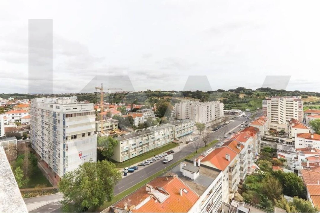 Apartamento T4 para Arrendamento em Alvalade Foto 21