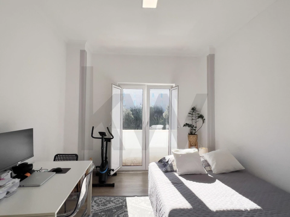 Apartamento T4 para Venda em Romeira e Várzea Foto 8