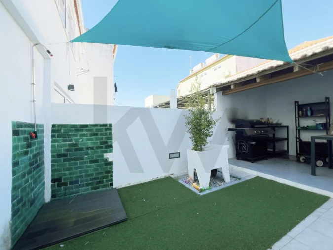 Apartamento T4 para Venda em Romeira e Várzea Foto 25