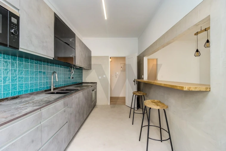 Apartamento T2 para Arrendamento em Carnaxide e Queijas Foto 11